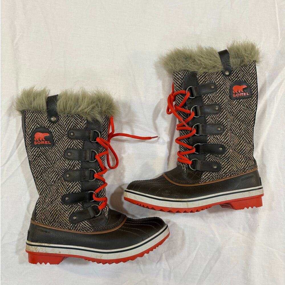 Sorel Tofino Herringbone Faux Fur Winter Boots Size 9